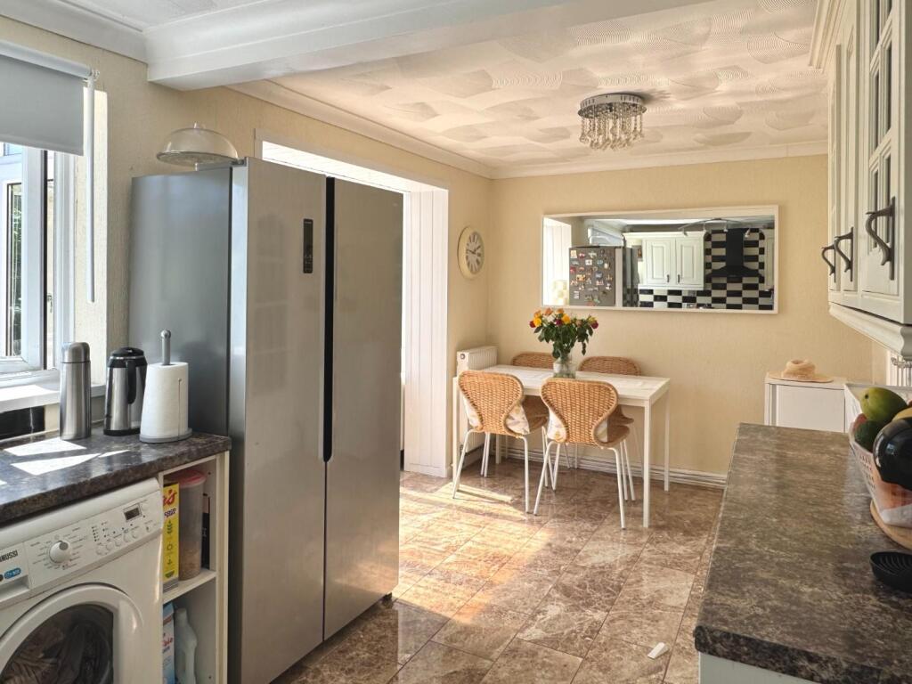 Kitchen/Breakfasting