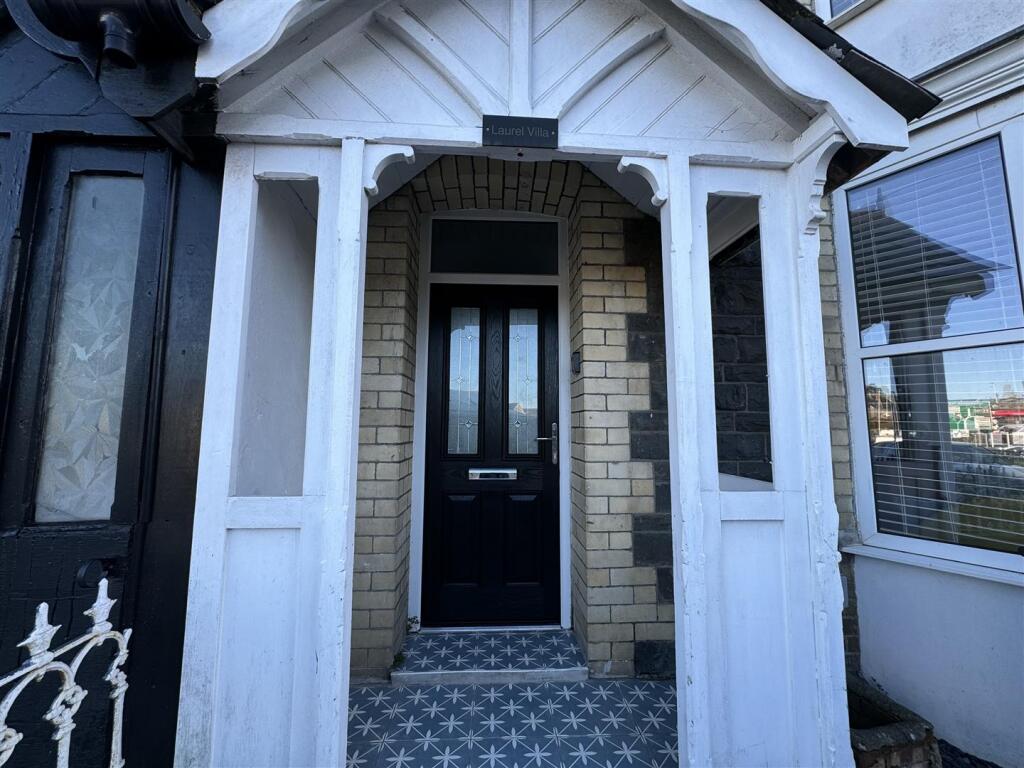 GROUND FLOOR