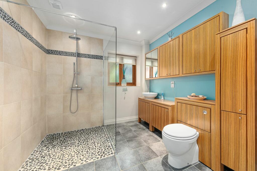 BATHROOM AND SHOWER ROOM