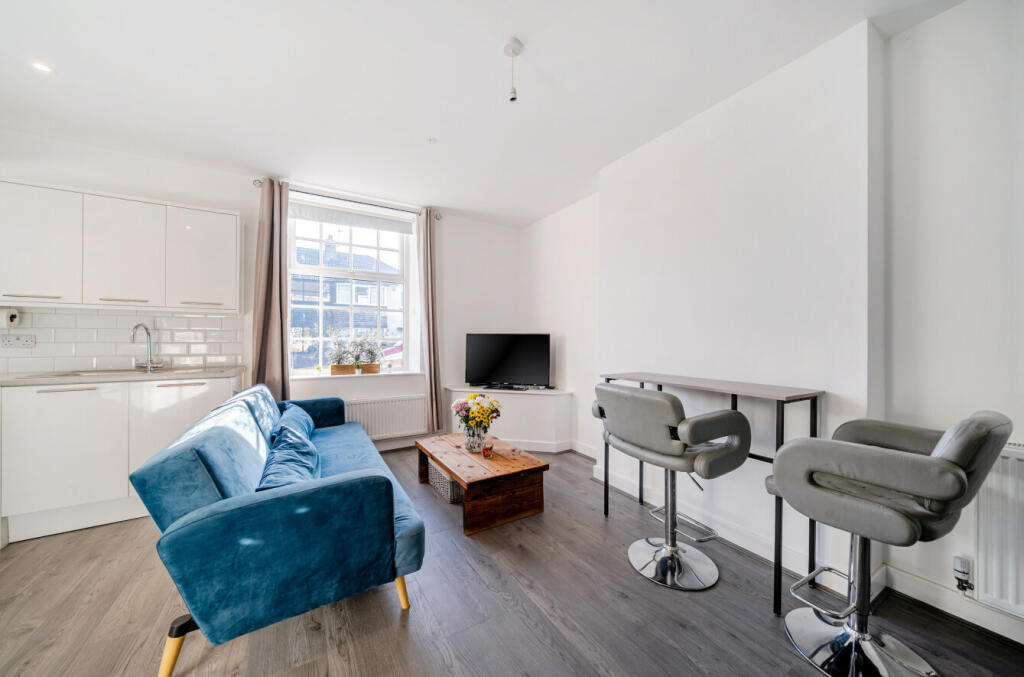 1385257-11-6926e0...