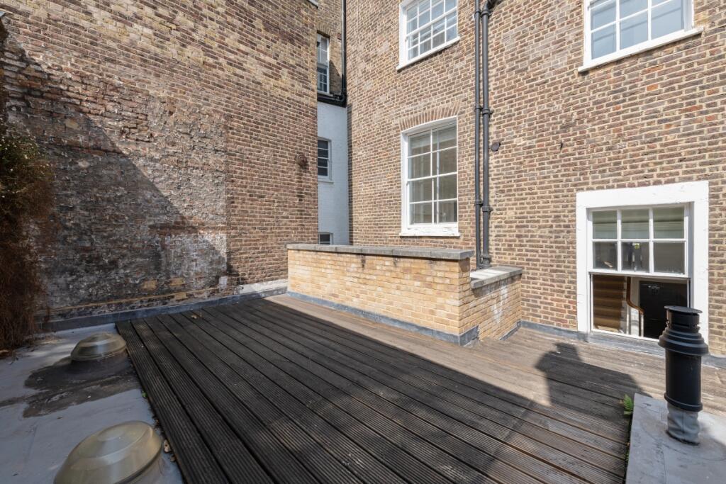 33 Conway Street ...