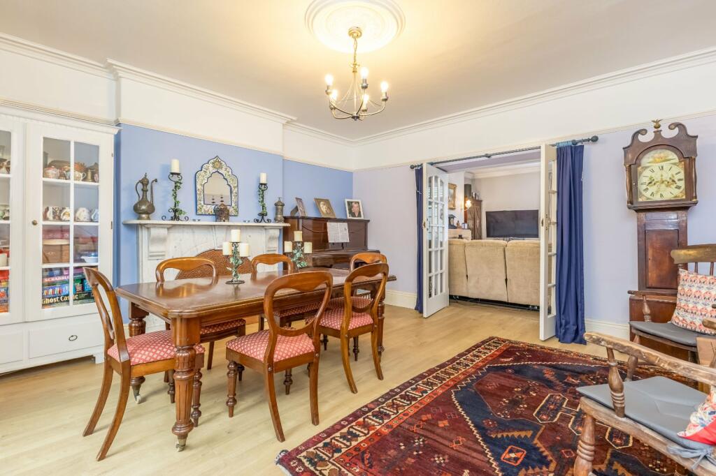 Living / Dining Room