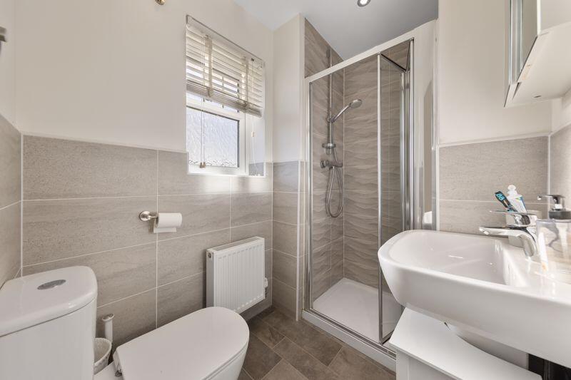 Ensuite.