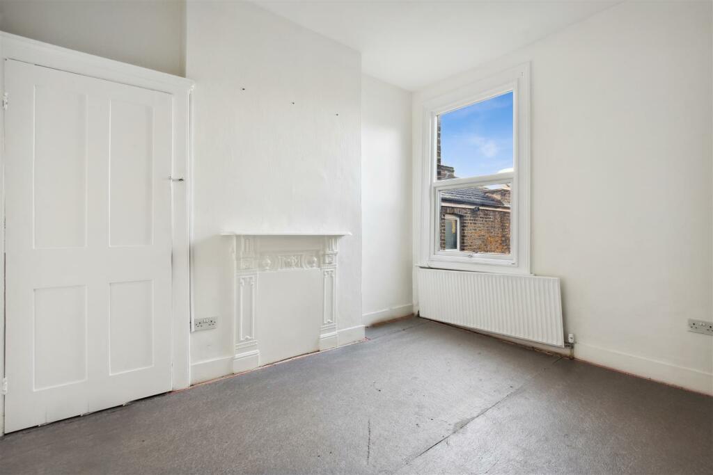 05-dff77883-34e9-48a0-a8b7-1dbc2f7875fbGCWT- 55 As