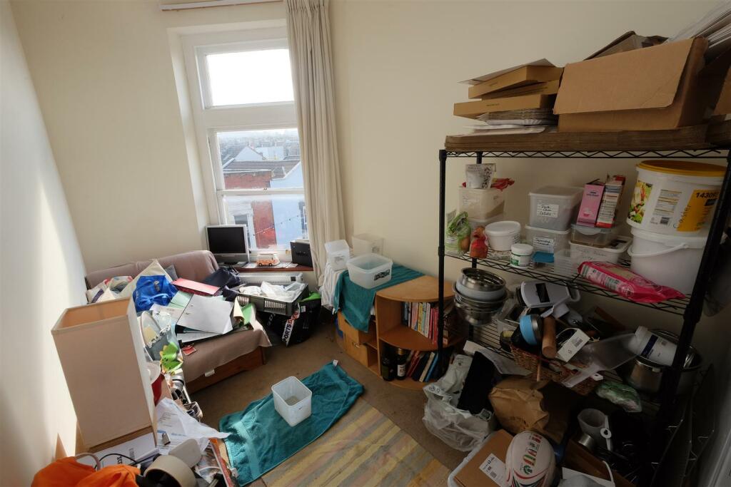 12 North Street, Southville, Bristol BS3 1HT High 