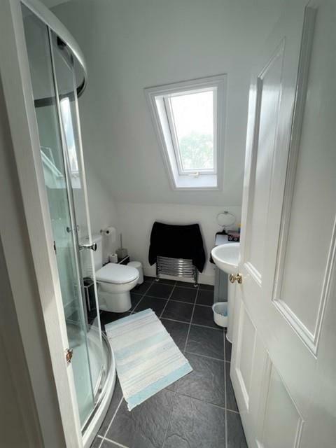 Shower Room.jpg