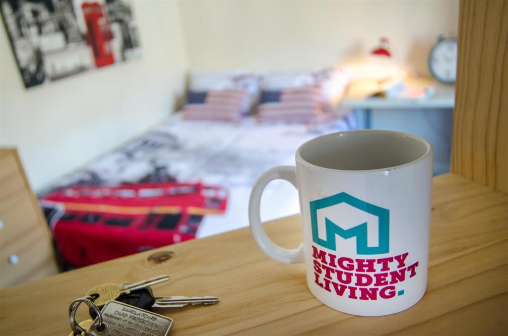 MSL 7victoriaav 03.jpg