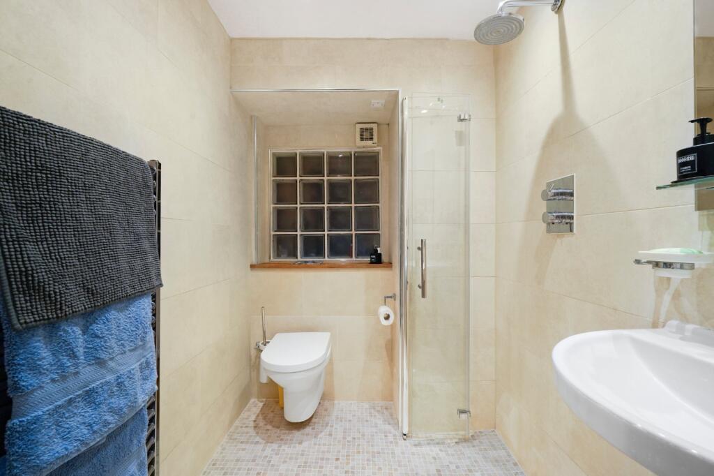 Bathroom 2