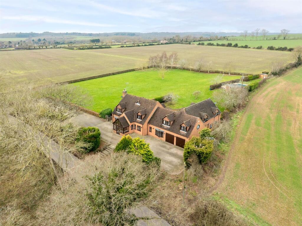 front (aerial)