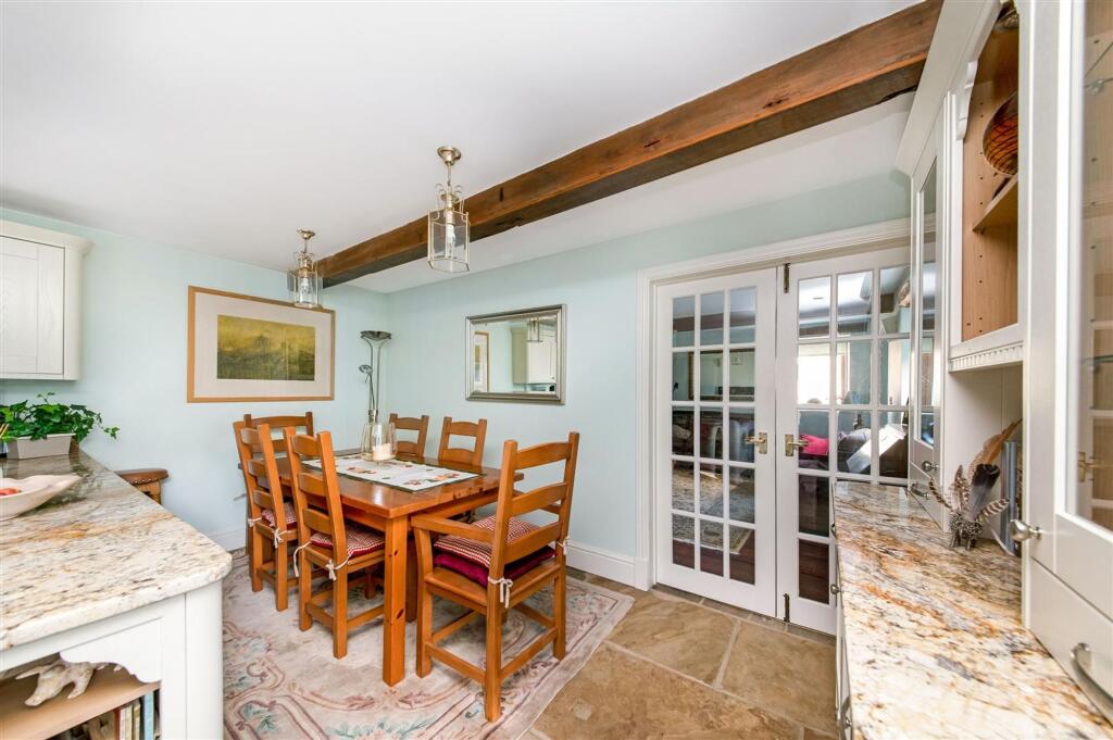 DINING KITCHEN