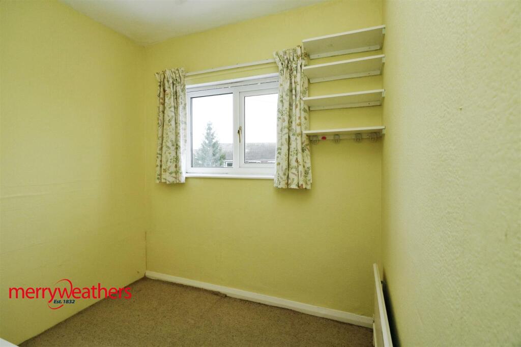 FRONT BEDROOM