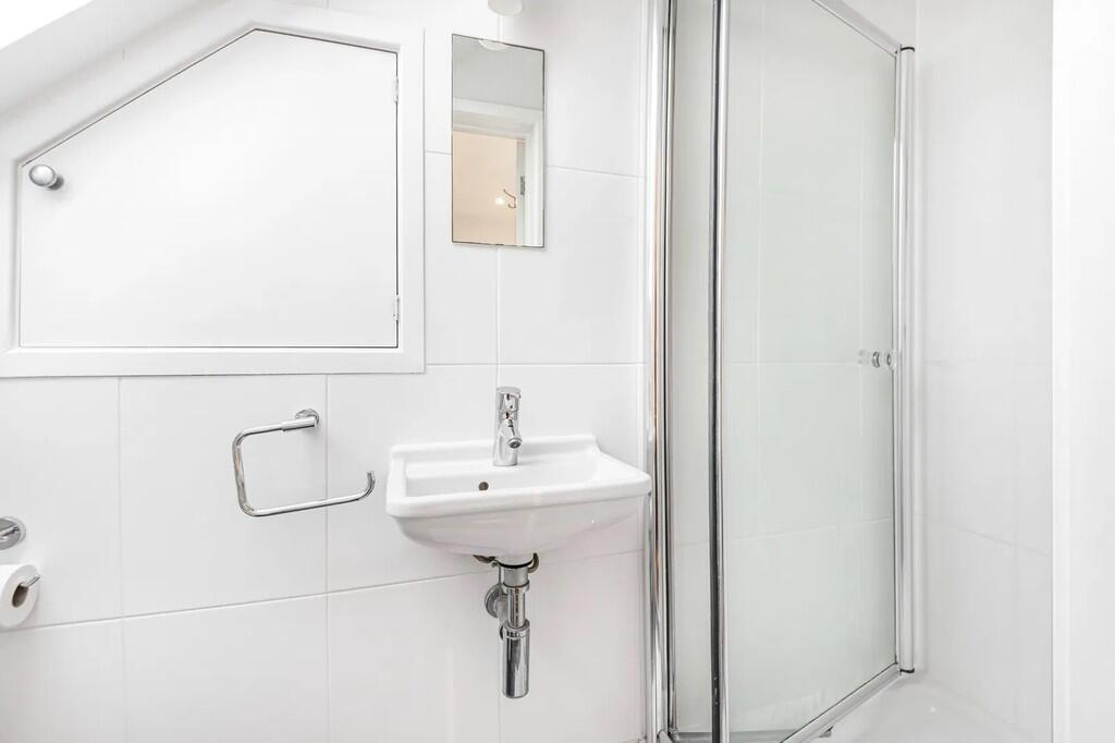 ensuite bathroom