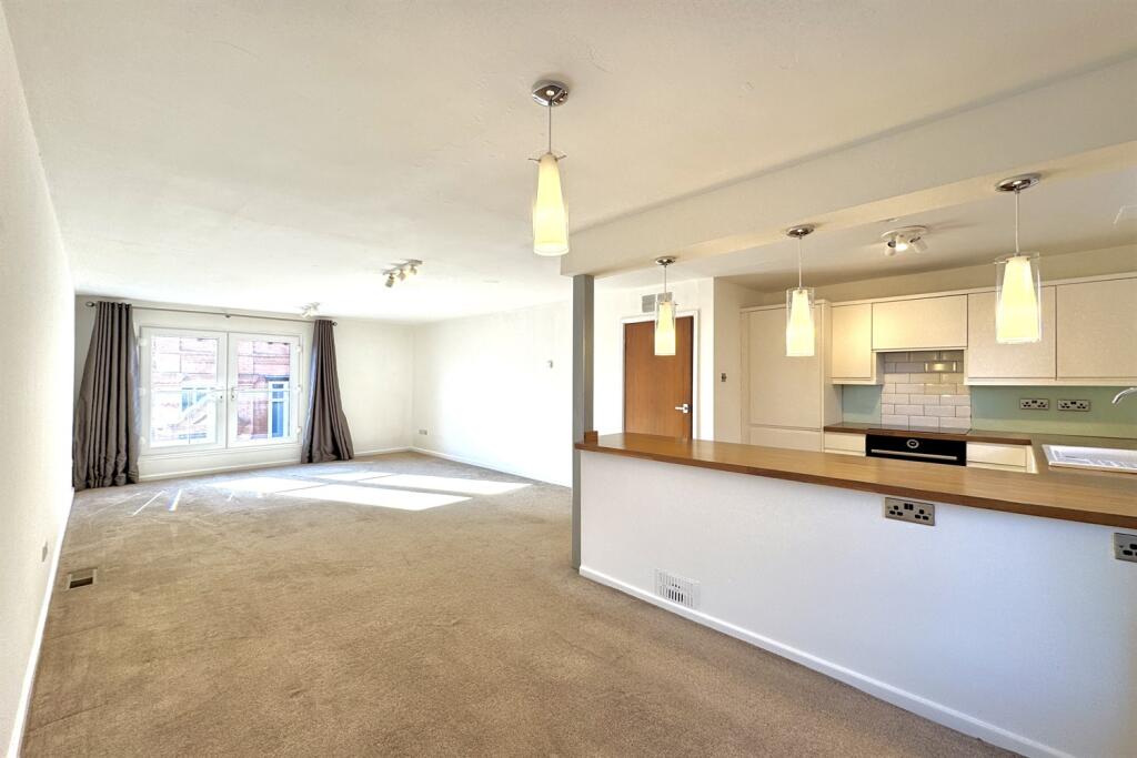 Open Plan Living Din