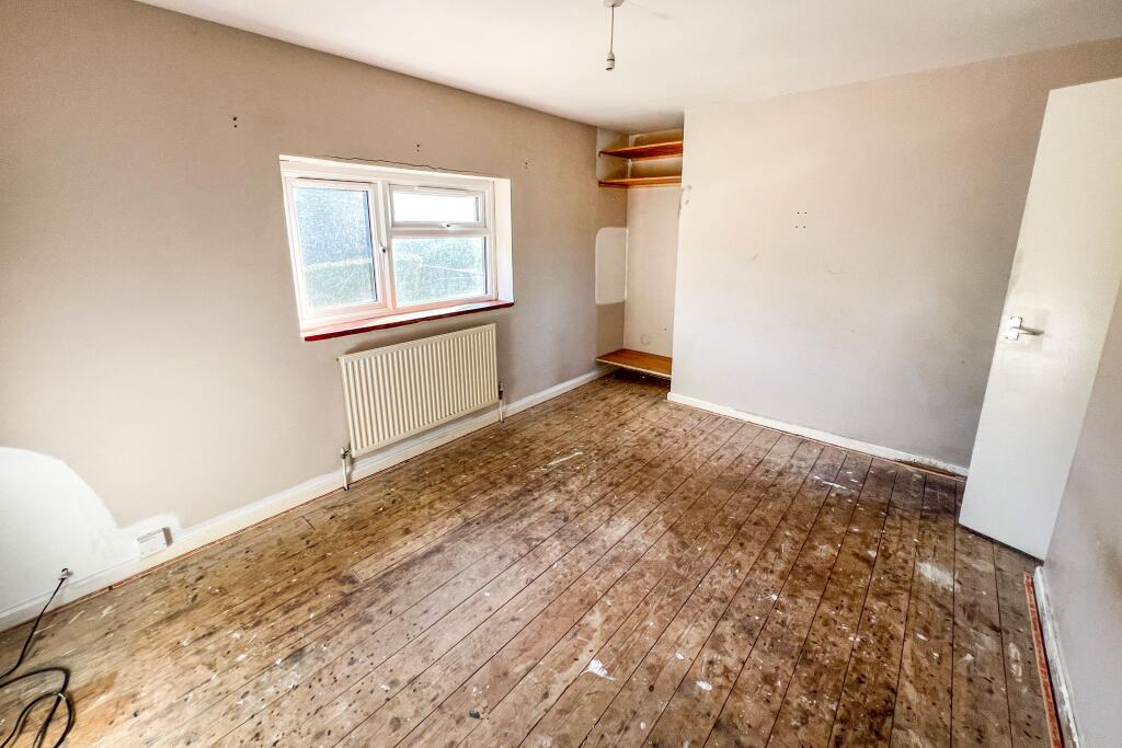 12 Hazelbury Hill, Box, Wiltshire, SN13 8LB