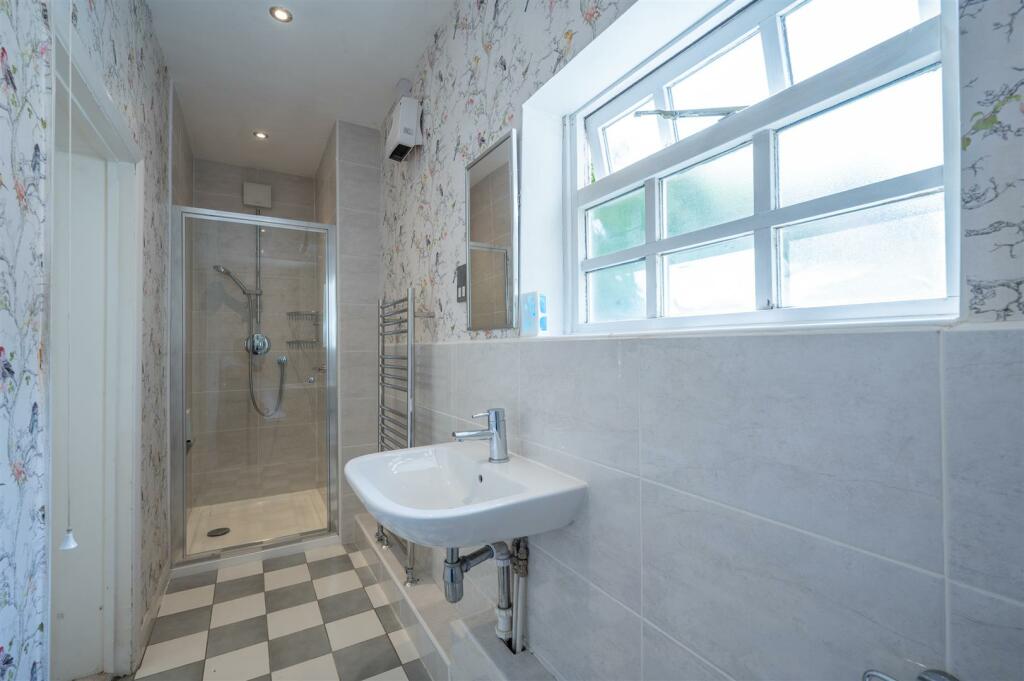 En-Suite Shower Room