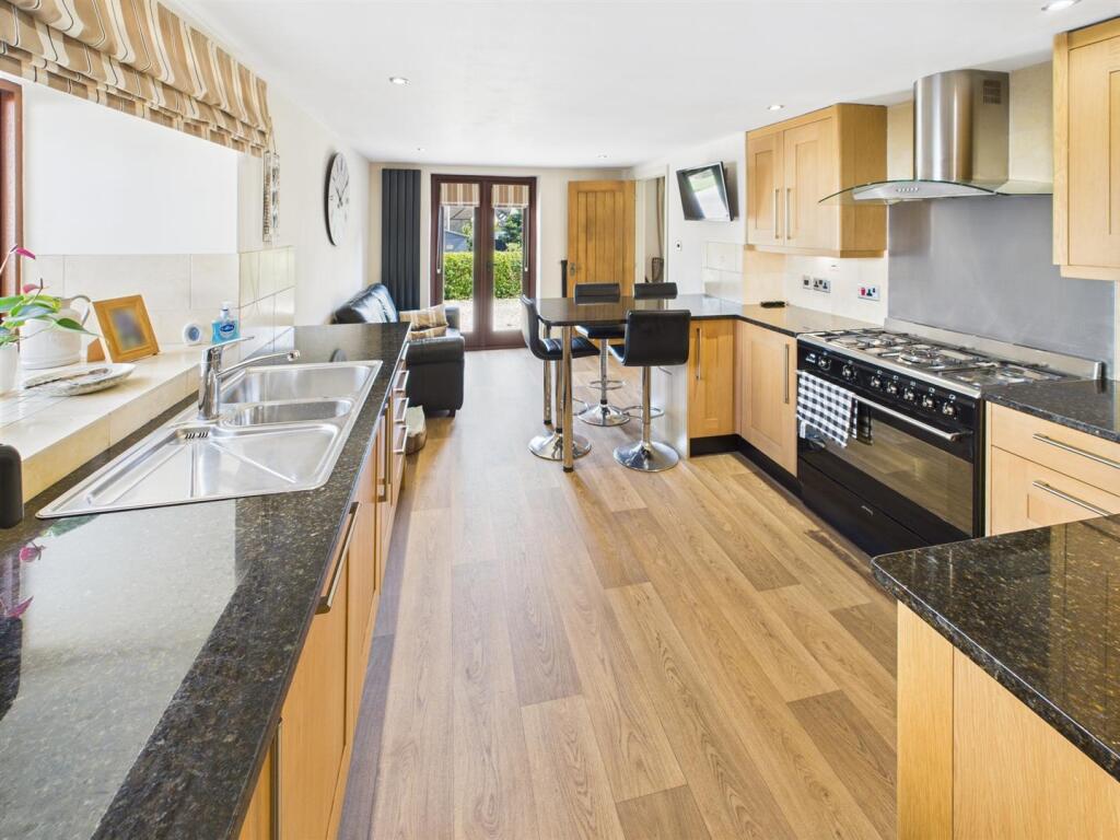 KITCHEN/BREAKFAST/FAMILY ROOM