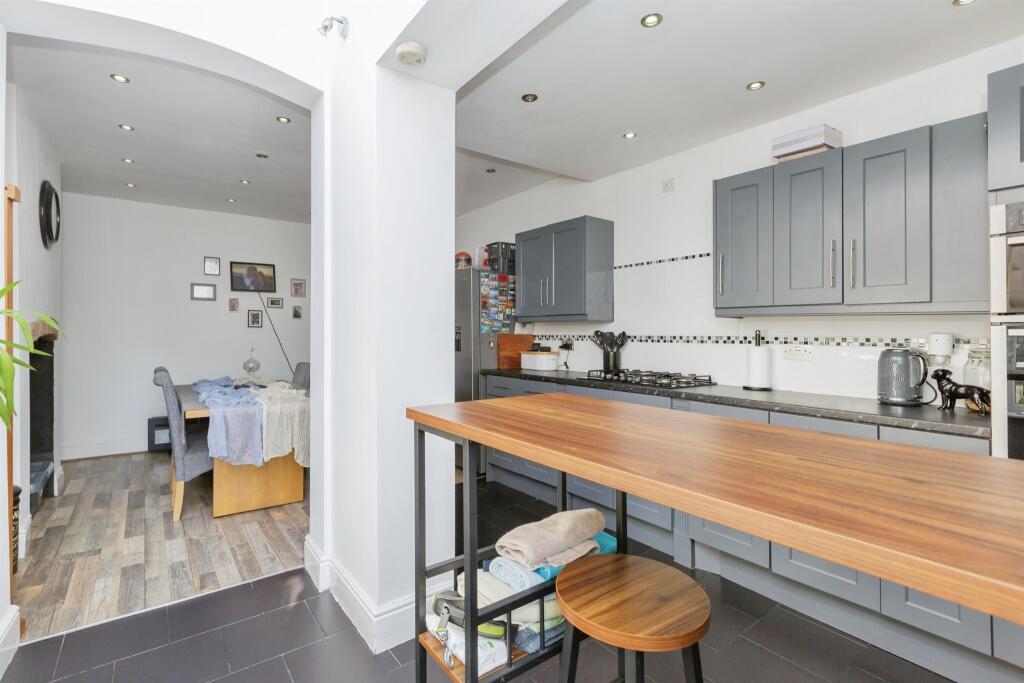 Kitchen/ Diner