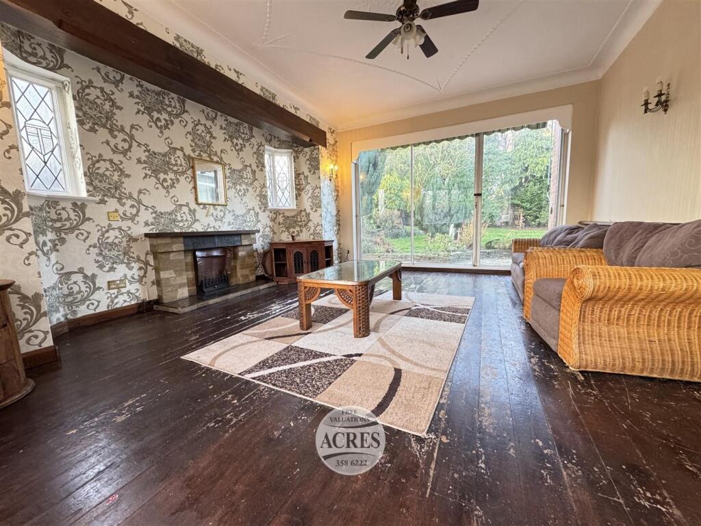 IMG_7002 (Large).jpg