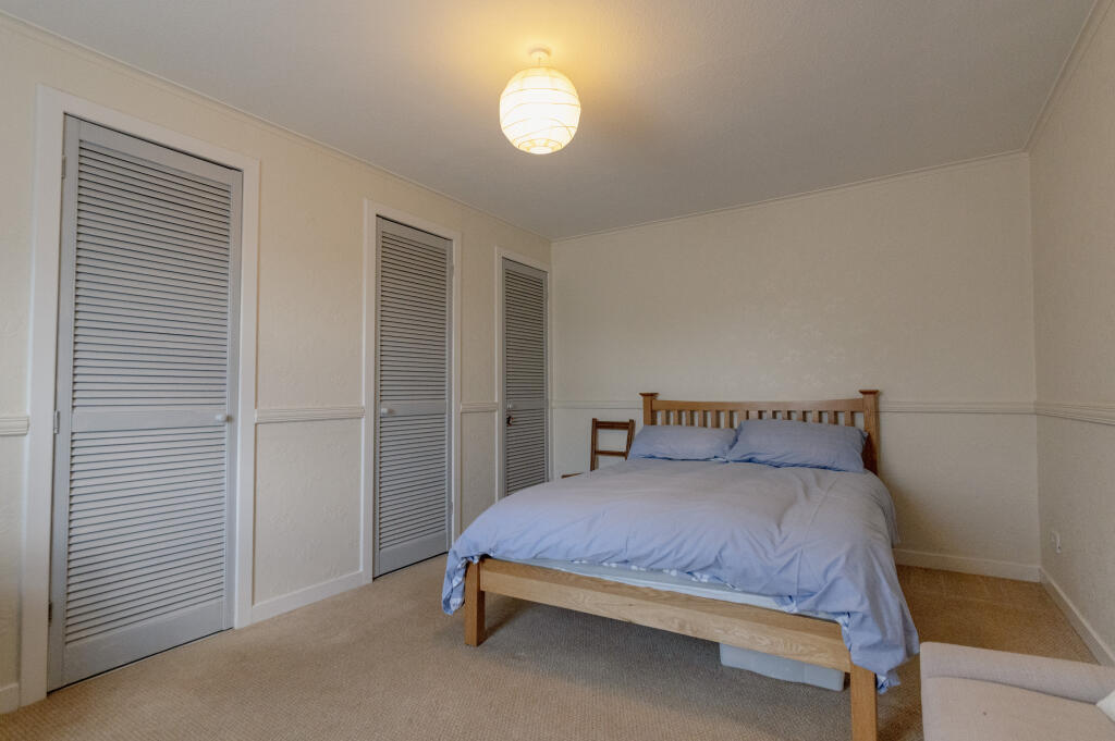 Bed 1