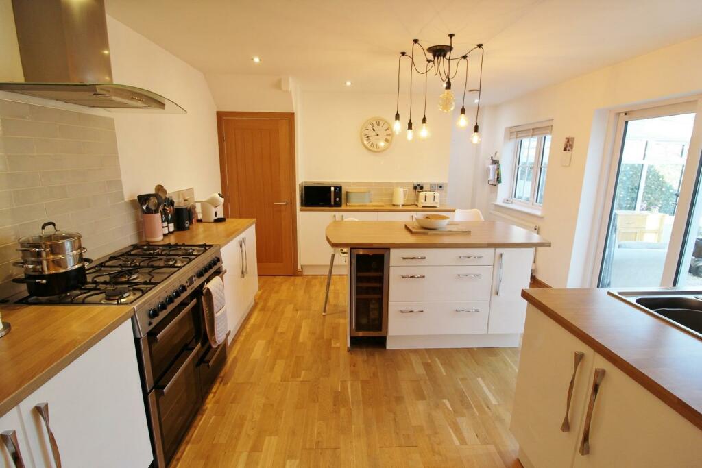 Living Dining Kitchen