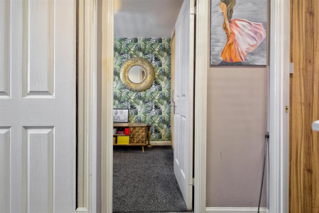 66 dixon green farnworth bl4 7eq-30.jpg