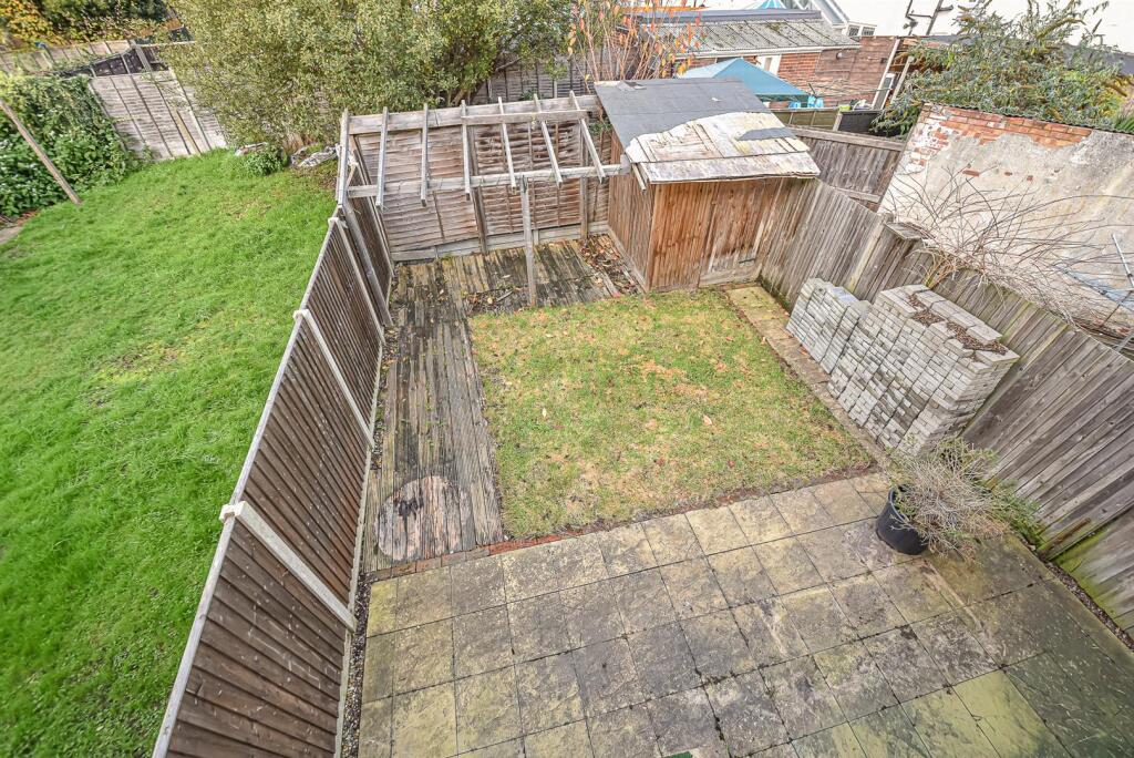 11 Redan Road (24).jpg