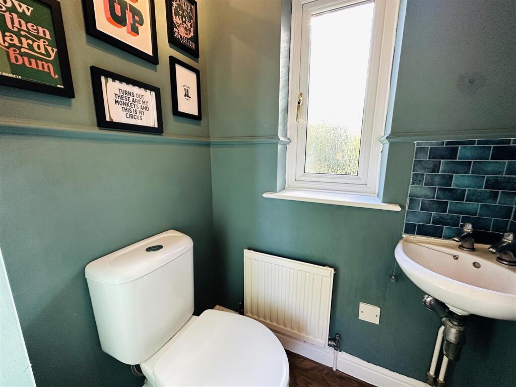 ds wc.jpg