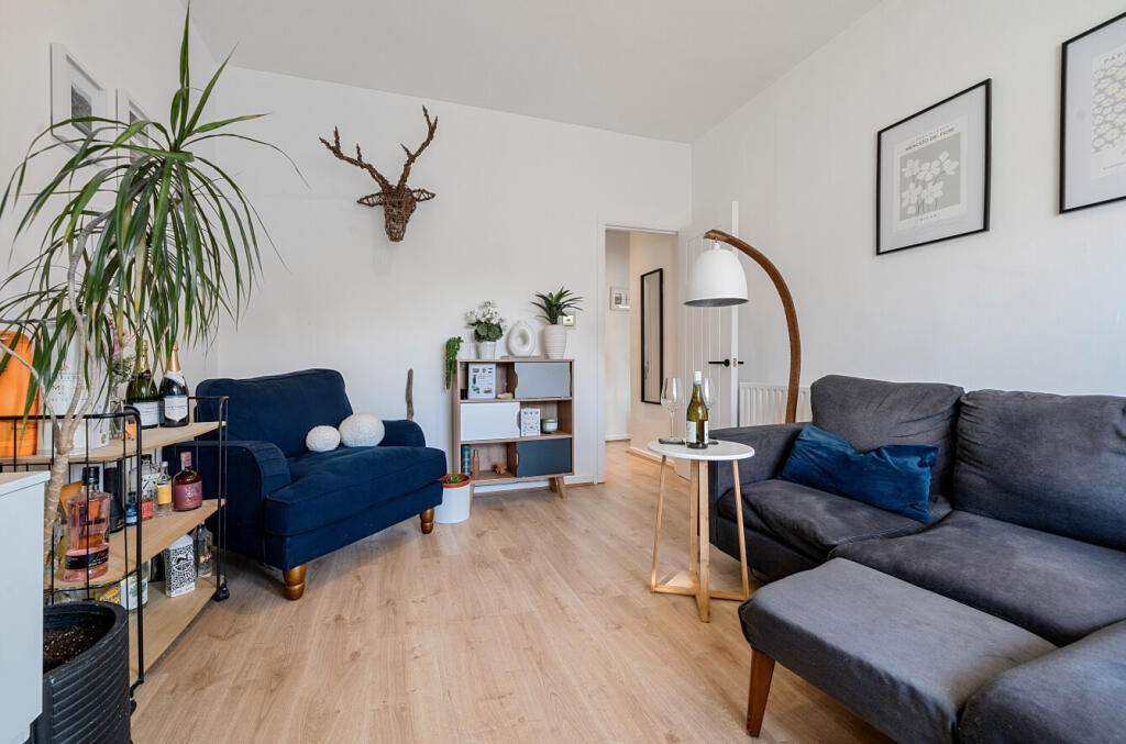 1291028-9-682780b...