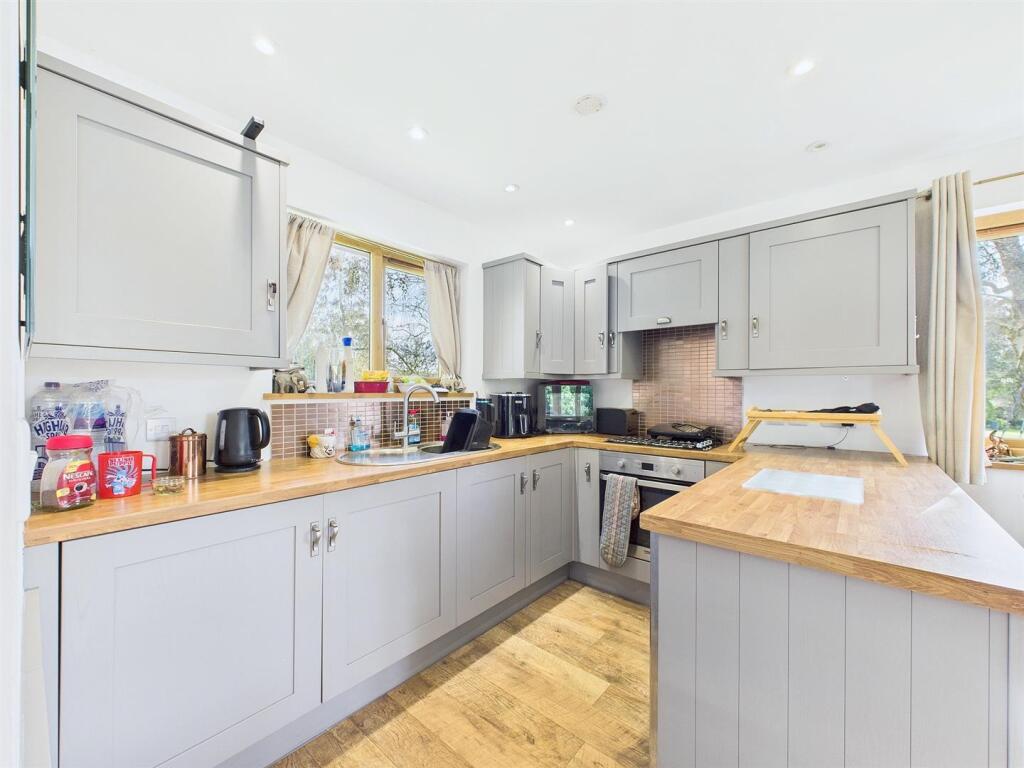 Kitchen Annexe