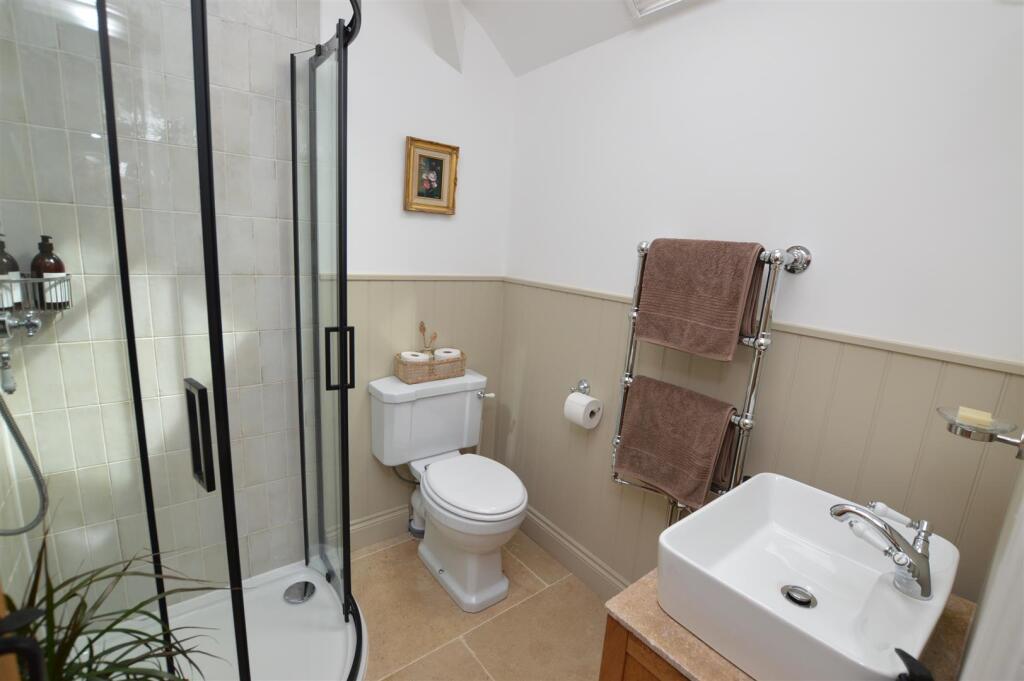 En-suite shower room