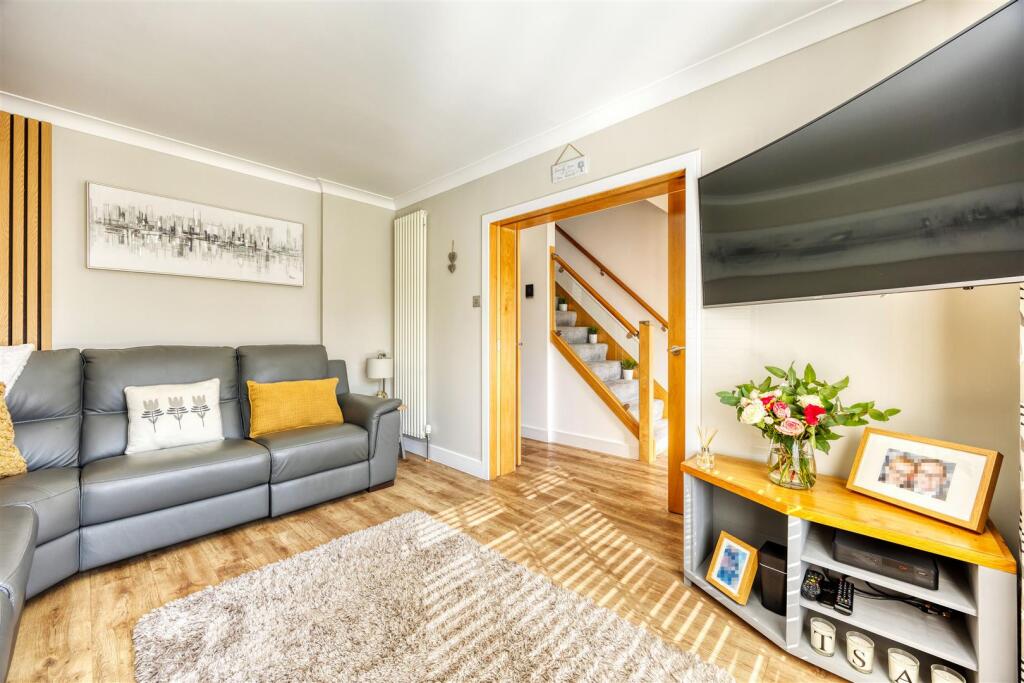 25_HEATHER_DRIVE_LENZIE_008.JPEG