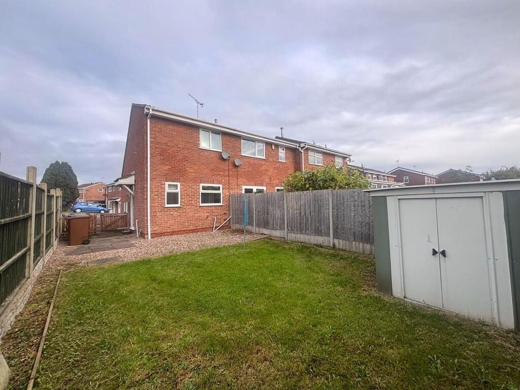 Glamis Close, Stretton, Burton-on-Trent