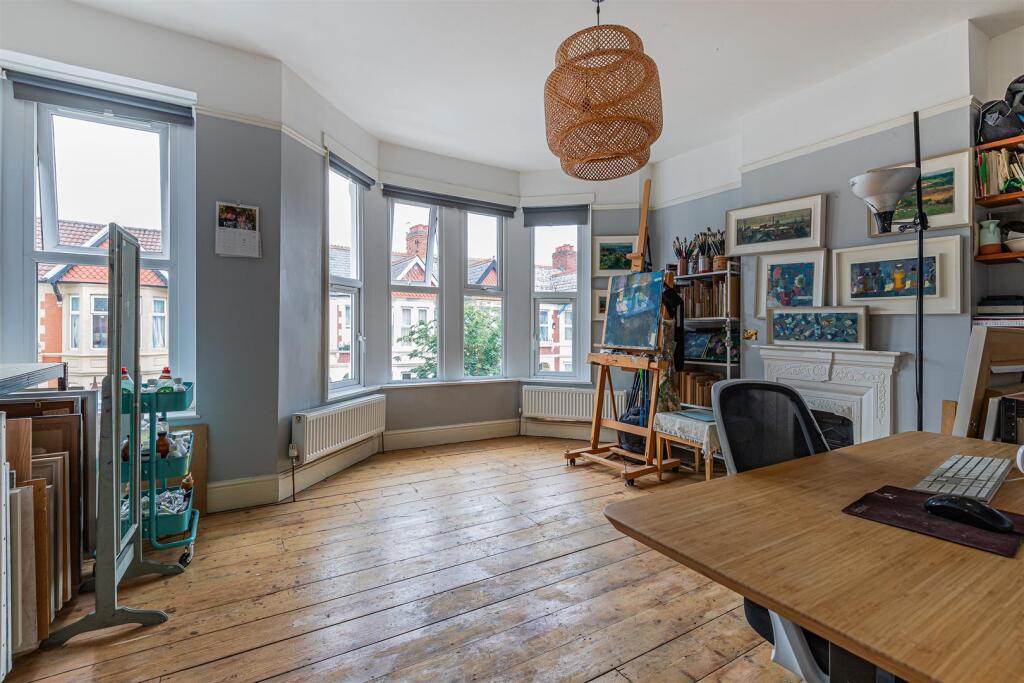 Edington Avenue 15-7.jpg