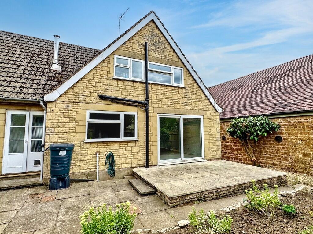 Rear Garden Patio...