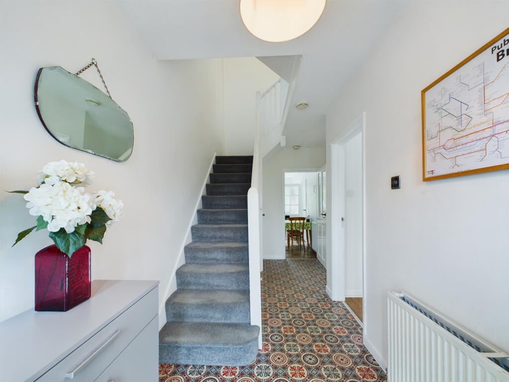 CAM02023G0-PR0054-STILL011