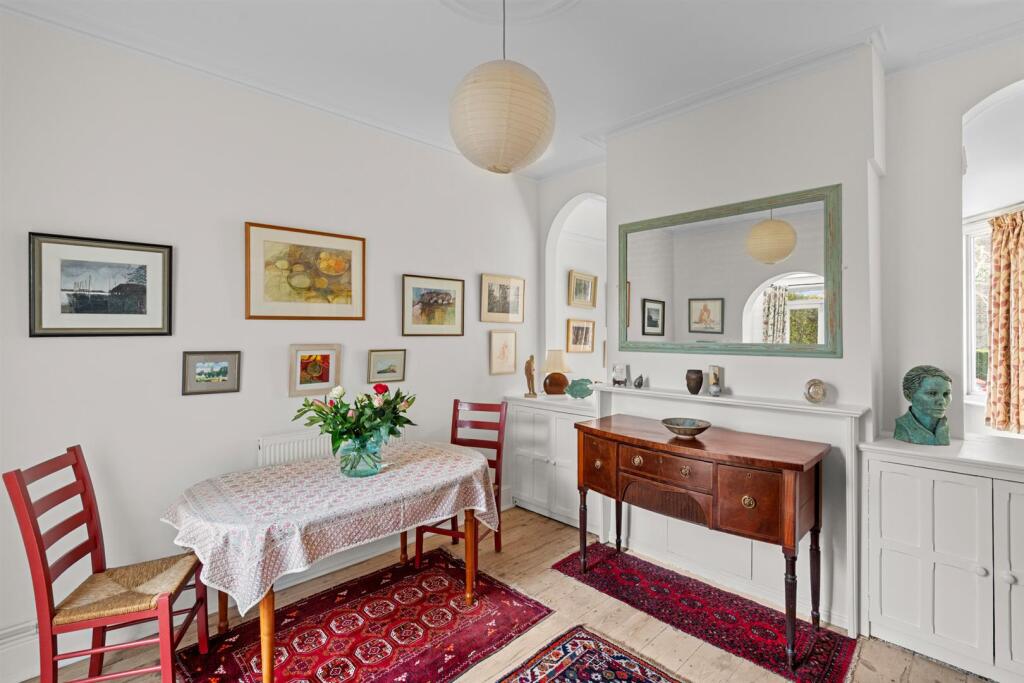 10SandringhamRd-020.jpg