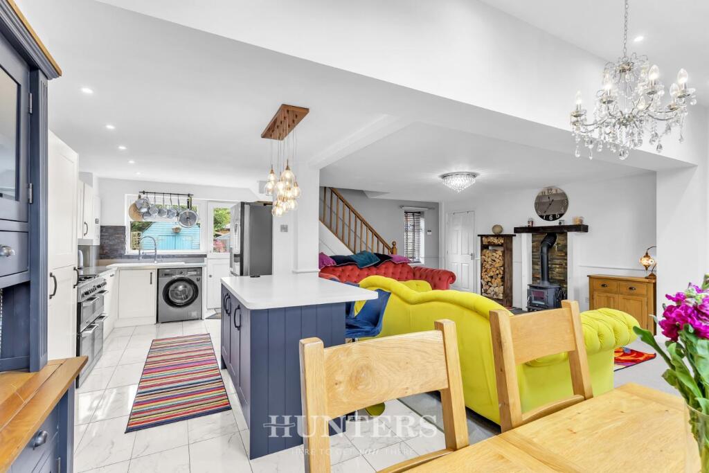 Monmouth Street (16).jpg