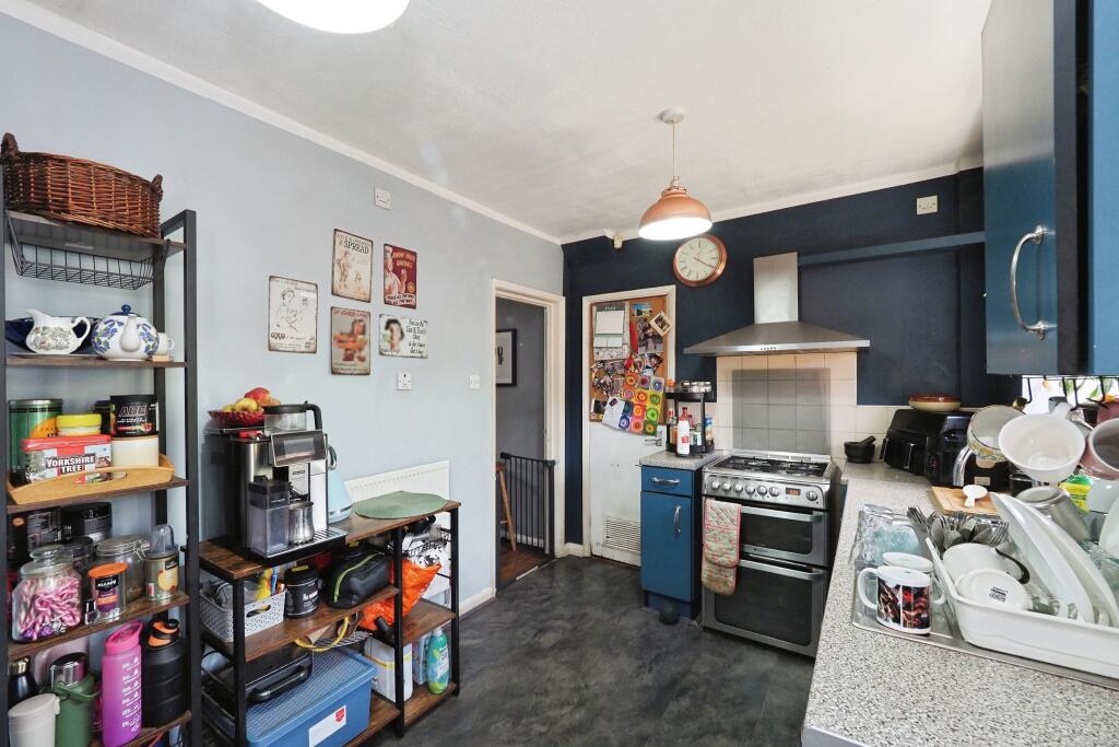 Kitchen/Dining Space