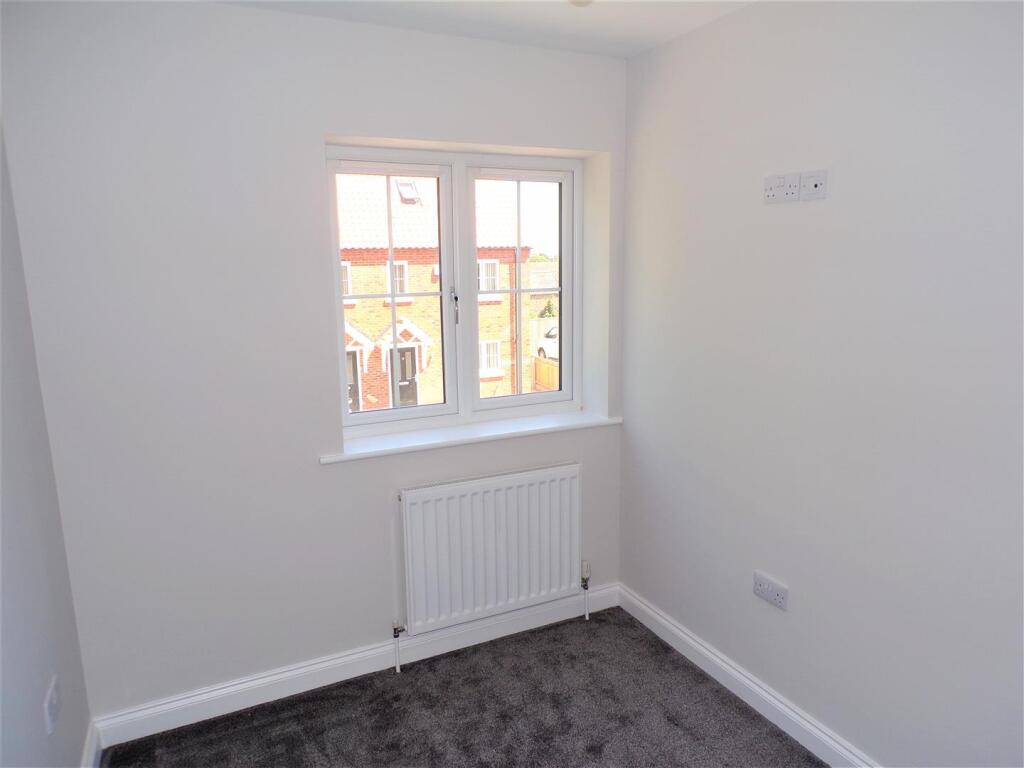 bedroom 3.jpg