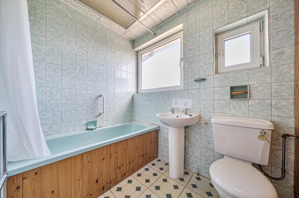 1361150-7-68dbd13639476