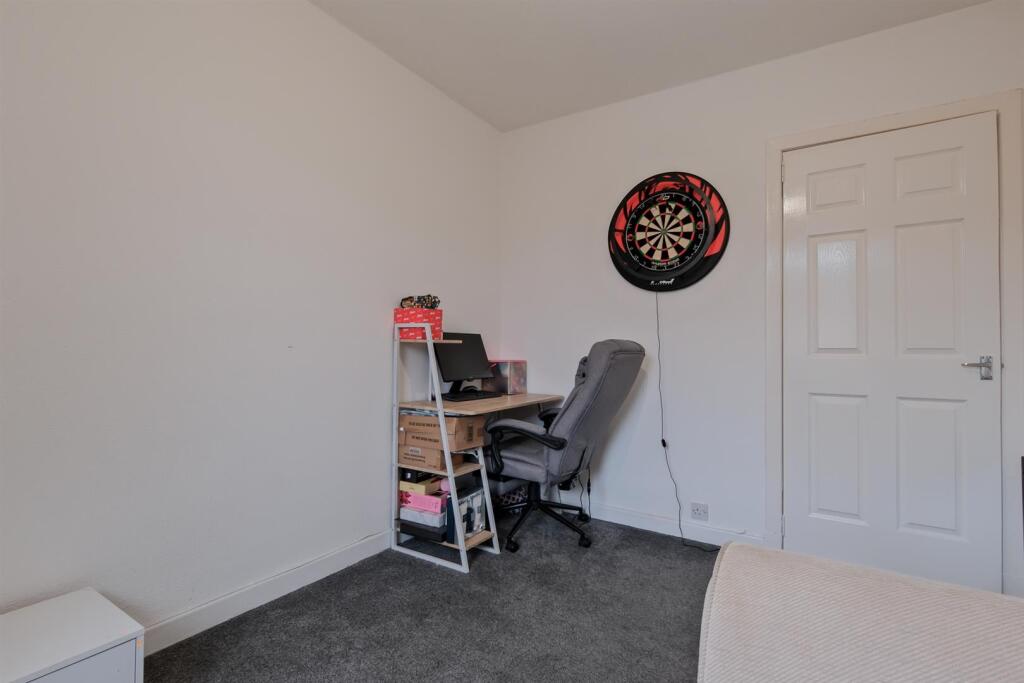 017-81 Ivanhoe Crescent, Wishaw, ML2 7DT.jpg