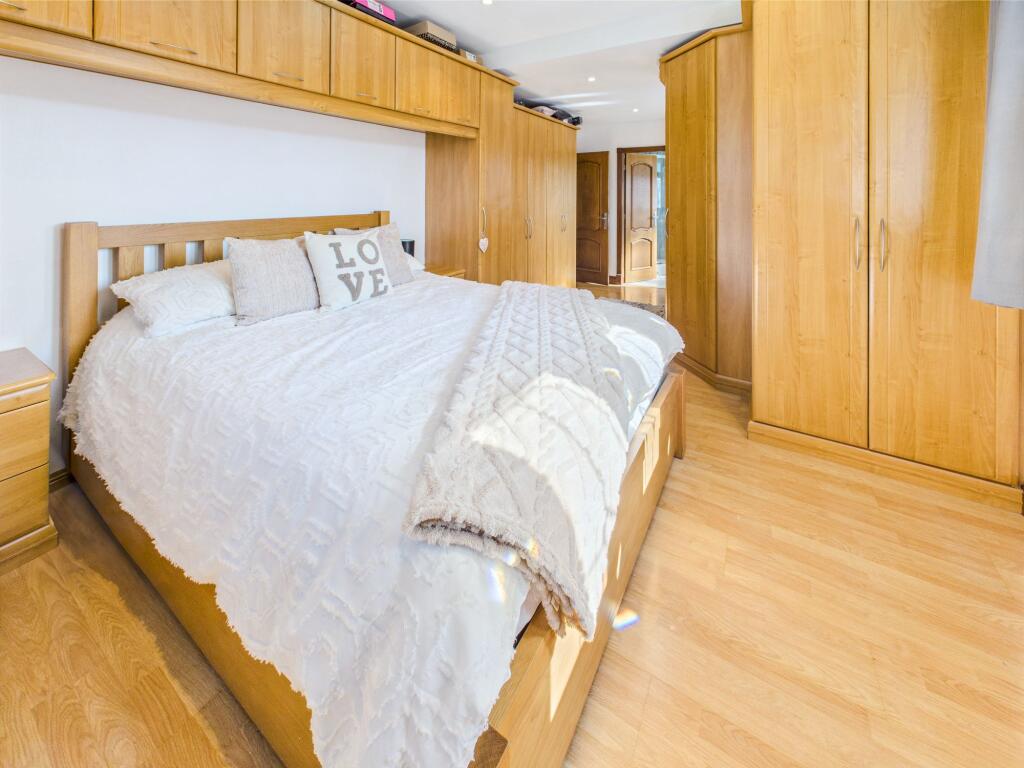 Principal Suite Bedroom