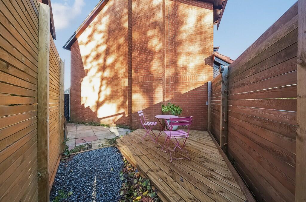 Annex Patio 