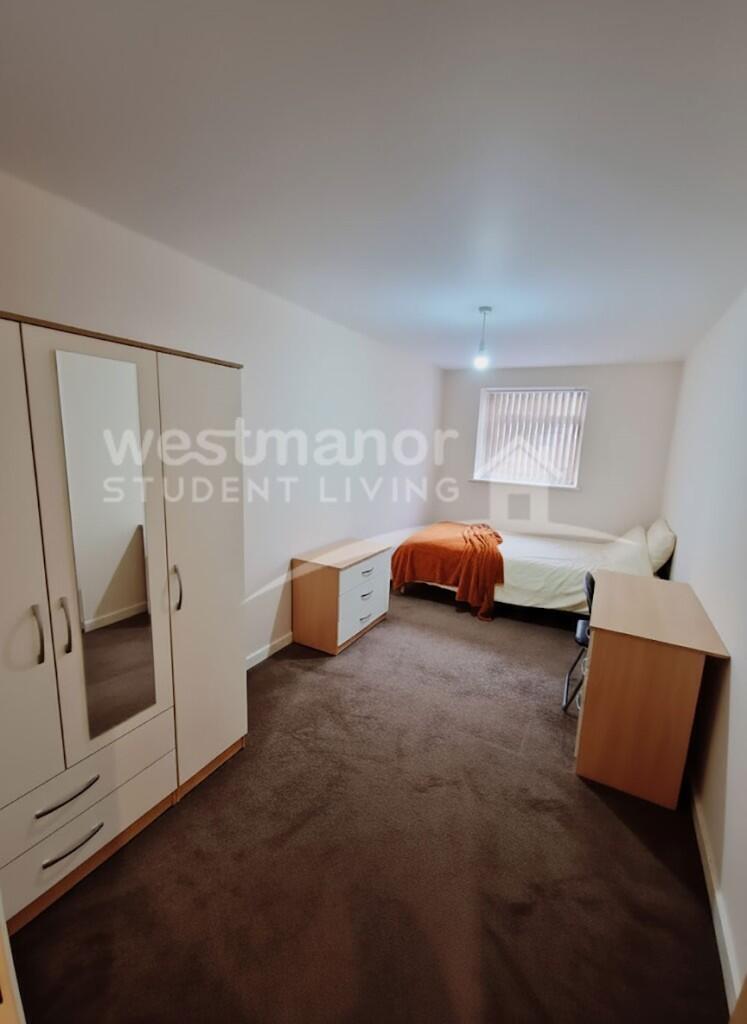 FLAT 10