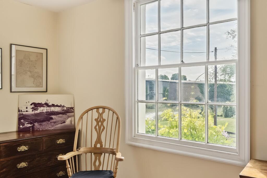 Bedroom One (4)