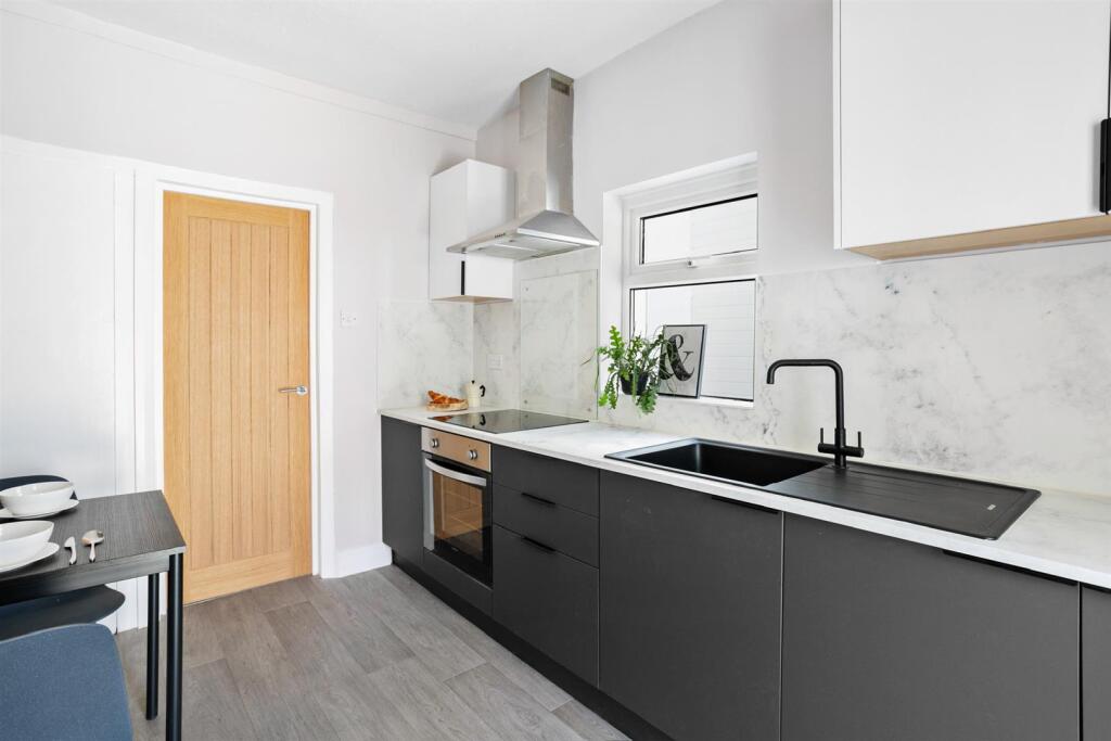 HR Yellowbrick Rd De