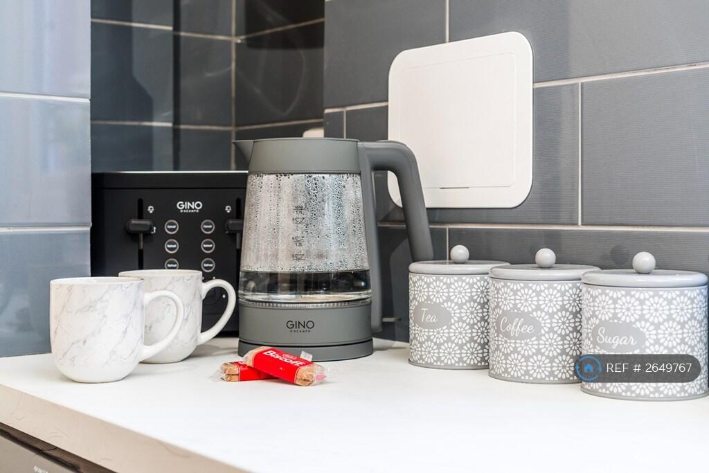 Kitchen - Hosted By Be More Homely
