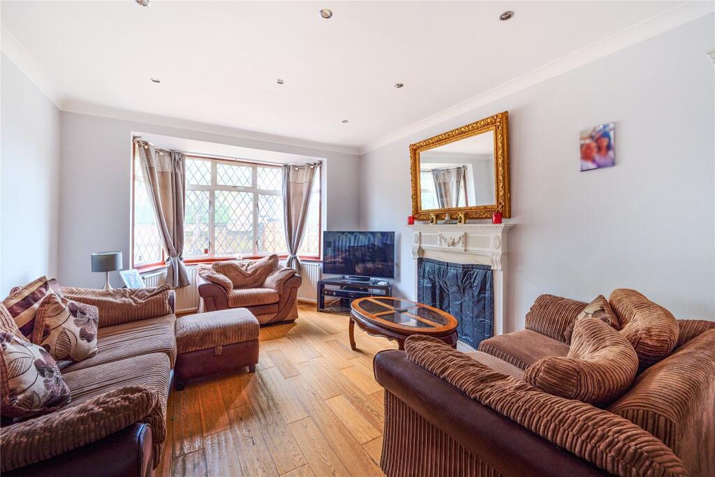 Bowes Road, Walton On Thames, Surrey, KT12