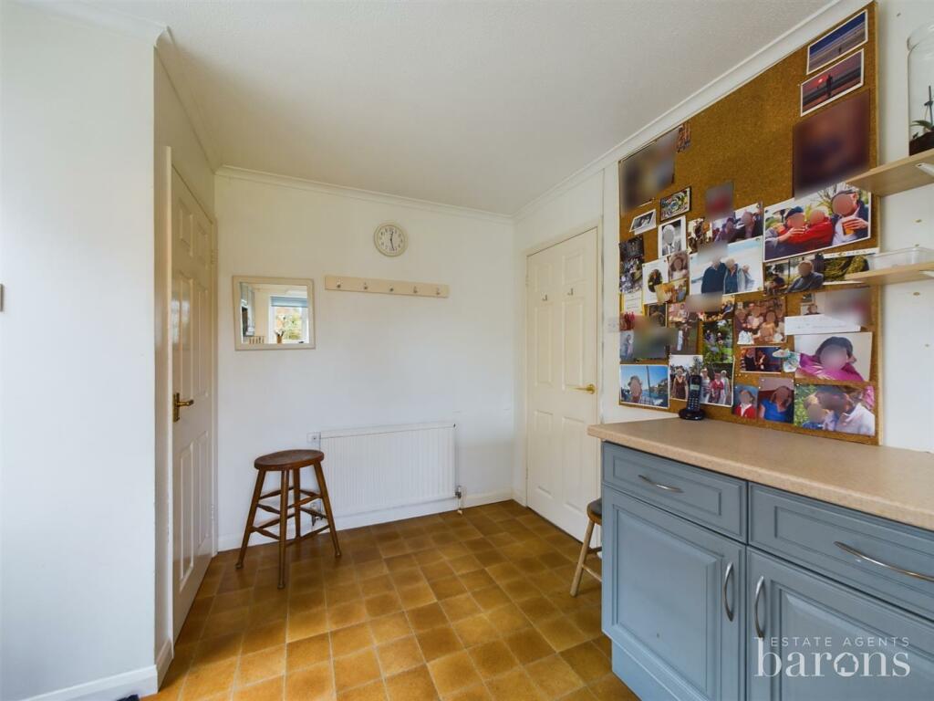 CAM01093G0-PR0271-STILL012 - Copy.jpg