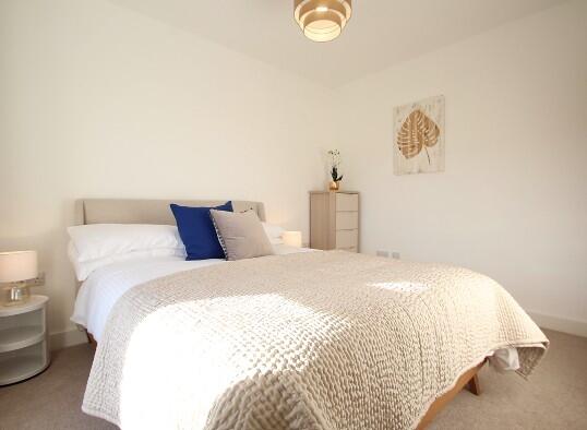 townouse bedroom
